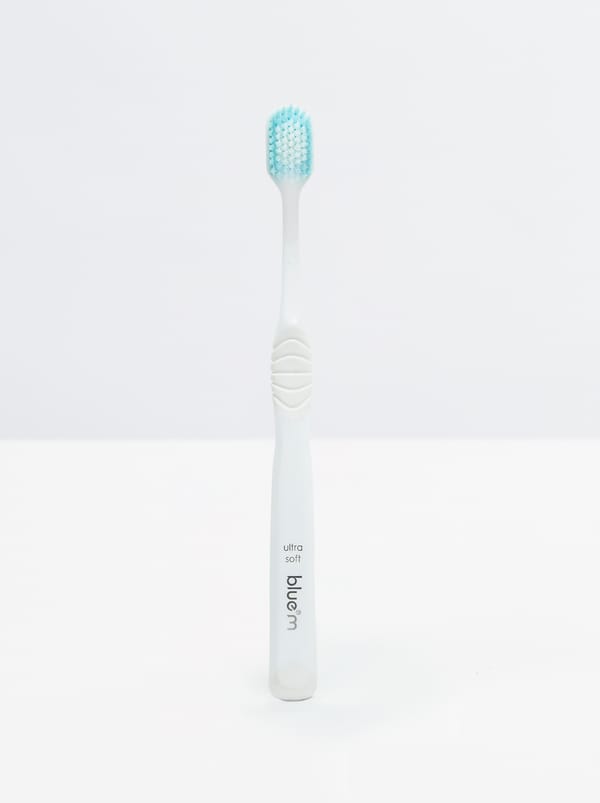 Day-to-Day Toothbrush TBD2D1