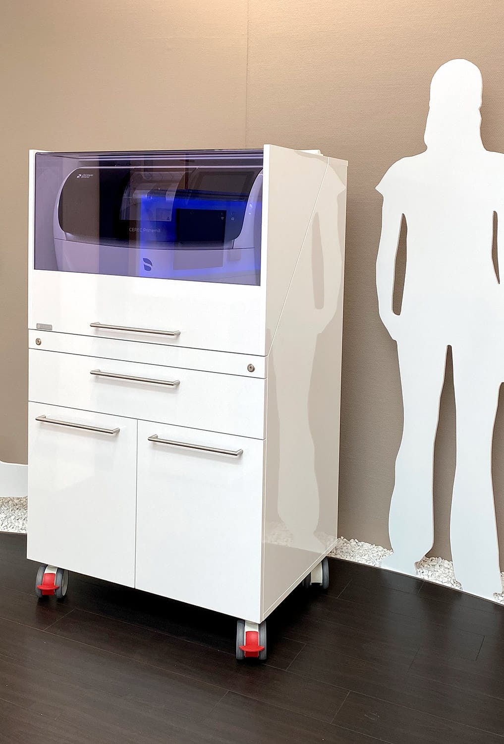 CAD/CAM – Geräteschrank – Freuding Labors, Geräte
