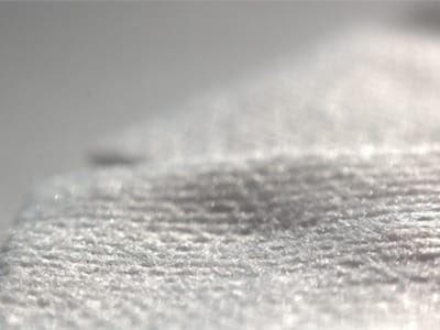 Vlies-Tupfer – Alan & Co s.a., Einwegartikel