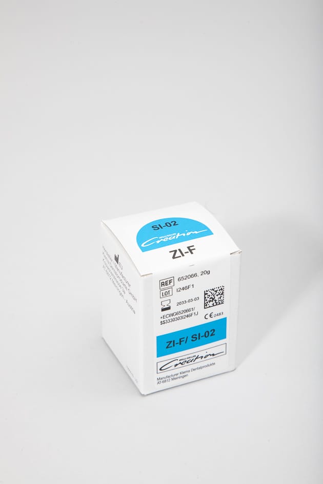 ZI-F / Effect Enamel SI-02 medium yellow, 20 g 652066 – Creation Willi Geller International GmbH, Leucitkeramik