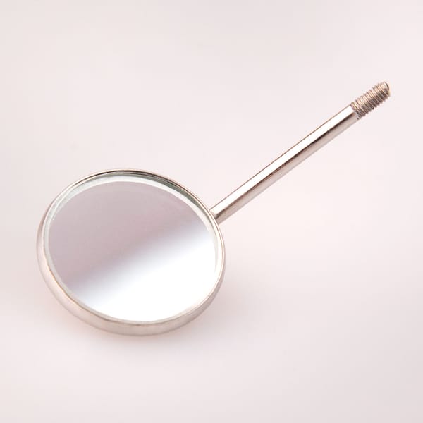 Clinical Mirror Nº5