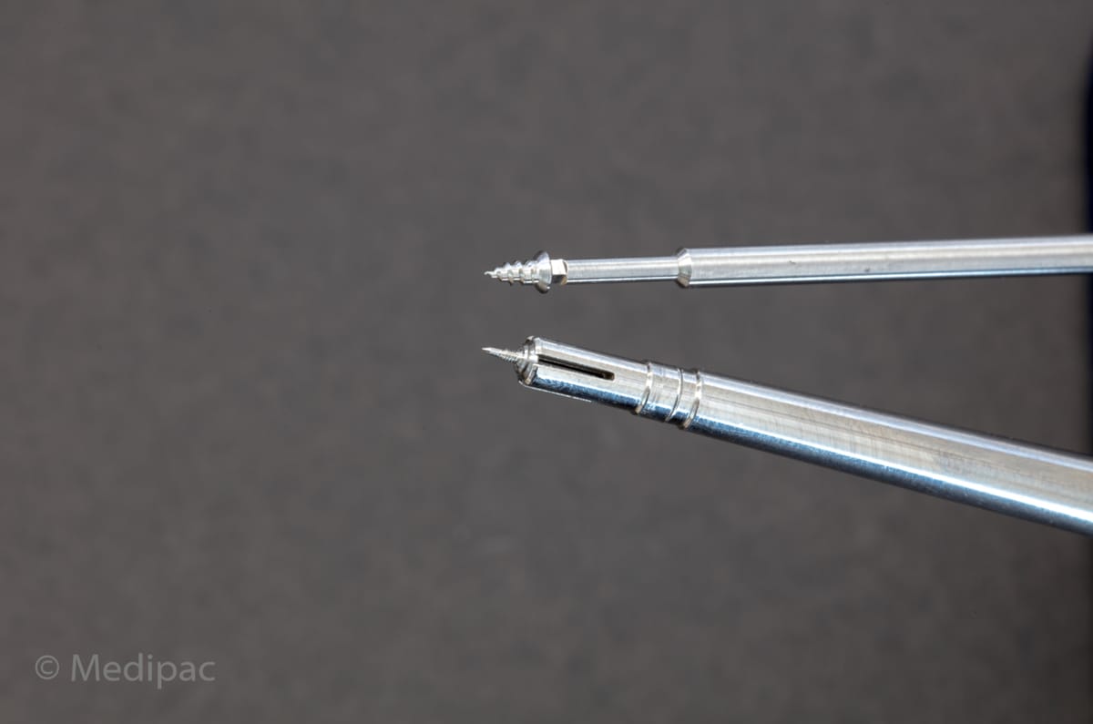 Handle For Screwdriver With Non-Changeable Endtip – MEDIPAC S.A., Fixierung (Pins, Schrauben)
