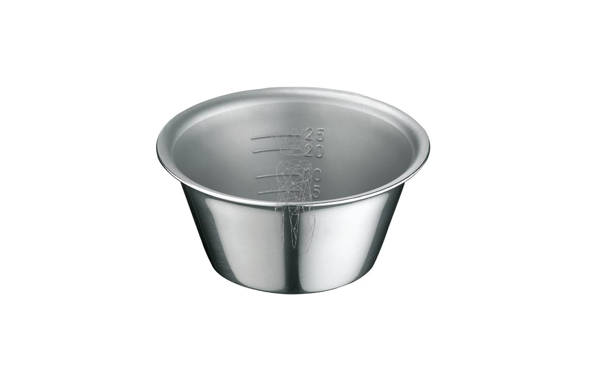 Medizinbecher Edelstahl 25ccm Boden Ø 30mm - Top Ø 55mm - Höhe 30mm – Carl Martin, Trays, Sterilcontainer und Zubehör