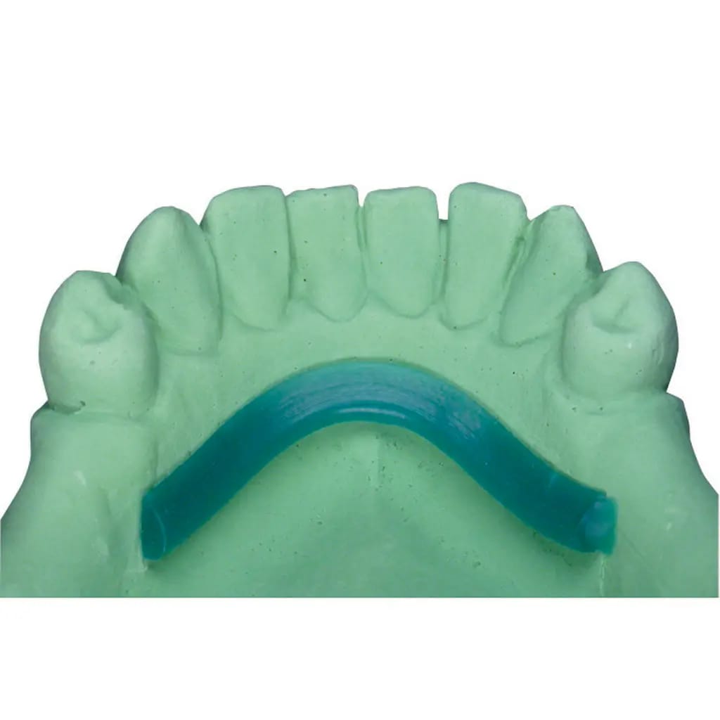 Lower jaw bars 4 x 2 mm, 65 g – al dente Dentalprodukte, Wachse