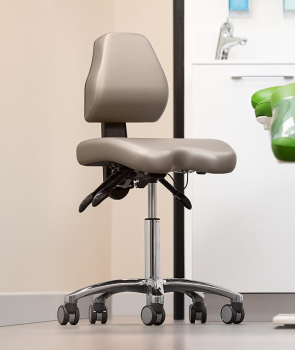 Back Up – Back Quality Ergonomics, Einrichtungsgegenstände und -Zubehör