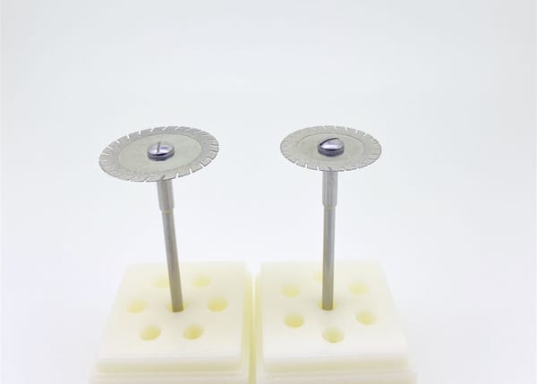 Plated Rapid Zirconia Cutting Burs Flexible 19mm Rotary Cutting Disc For All Ceramics