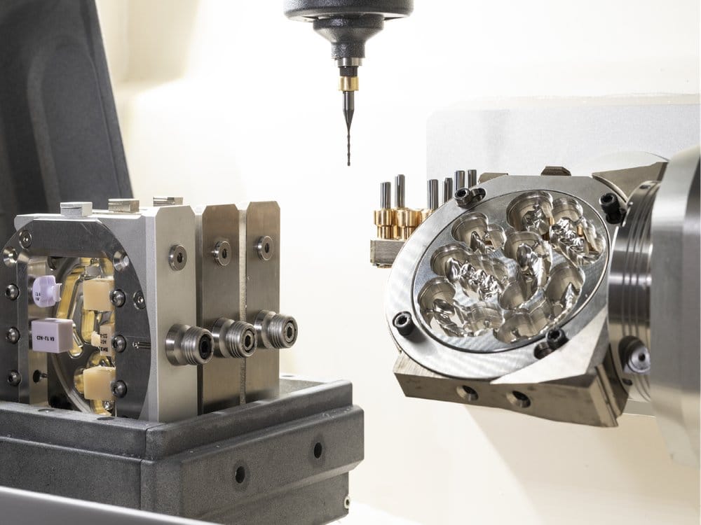 Cambio cialda automatico – DENTAL FOUR, Fräs- und Schleifmaschinen