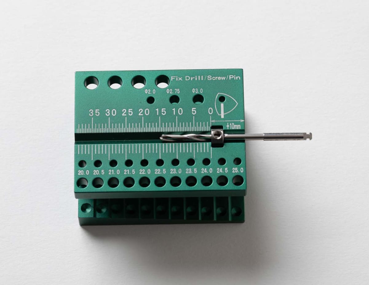 Ruler-Box / Ruler-Board – DENTECH Corporation, Zubehör für Wurzelbehandlung