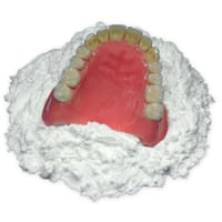 Poliresin® - 2,0 kg Beutel – ERNST HINRICHS Dental, Strahlmittel