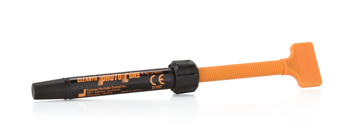 CLEARFIL™ PHOTO CORE Syringe – Kuraray Noritake, Stumpfaufbau