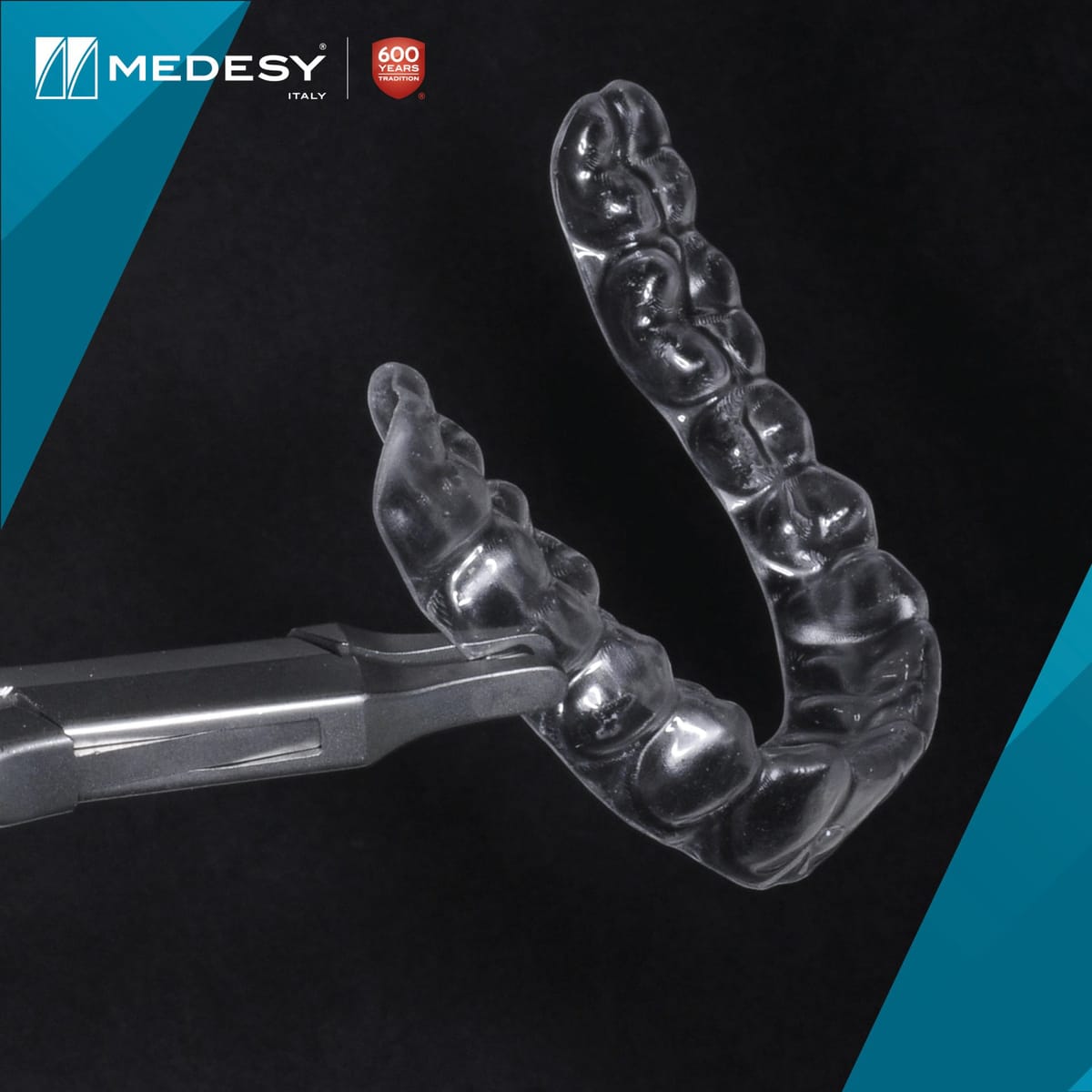 ALICATES PARA ALINEADORES – Medesy SRL, Zangen