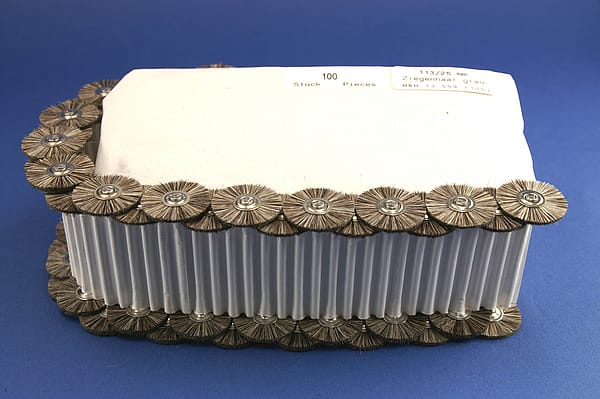 Miniaturbürsten mit Handstück, Ziegenhaar grau, Ø 25 mm, 113/25 mm H, 100 Stück MBH 13 509