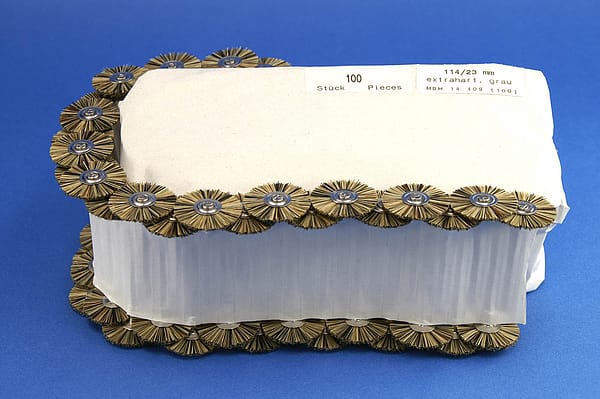 Miniaturbürsten mit Handstück, Borste extrahart, Ø 23 mm, 114/23 mm H, 100 Stück MBH 14 409