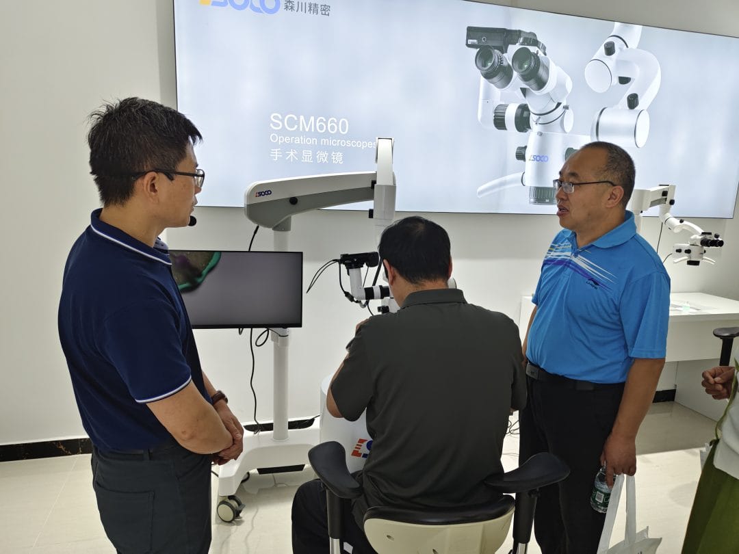 SCM850 dental microscope – Foshan SOCO Precision Instrument Co., Ltd., Lupenbrillen und Mikroskope